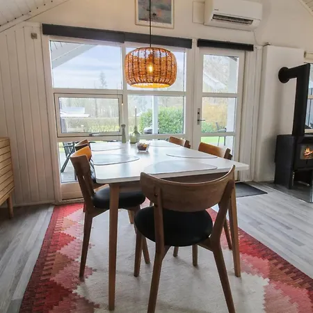 Ferienhaus Rosalie - 29km From The Sea By Interhome